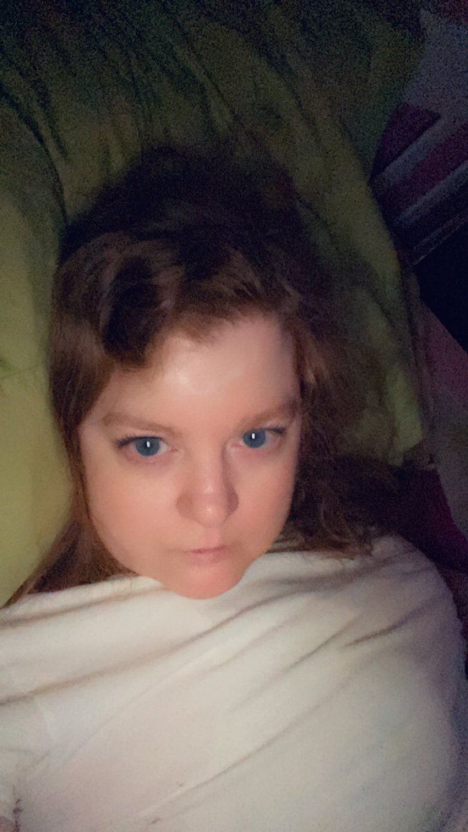 shonda_ebert's tweet photo. Goodnight to everyone I hope y’all had a great and blessed day today. Sweet dreams and stay safe out there 💕💕💕 https://t.co/aekg9kH7XB