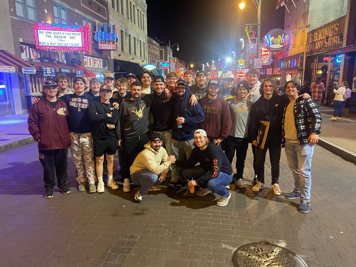 The Red Devils enjoyed a great night tonight down on Beale Street