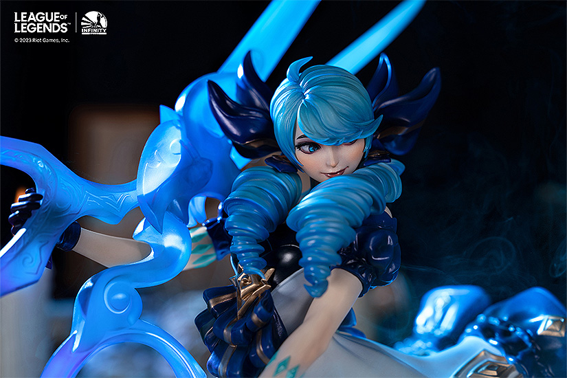 Infinity Studio presents a 1/6 scale polystone statue of The Hallowed Seamstress- Gwen from 'League of Legends'! Be sure to preorder her for your collection! Preorder: s.goodsmile.link/d8j #LeagueOfLegends #goodsmile