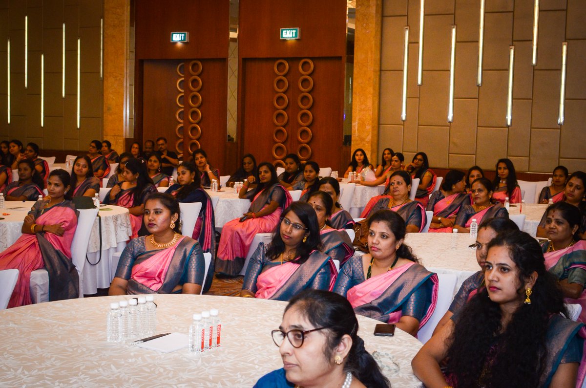 UTobyM's tweet photo. @DynamaticTech Women represent the fastest growing demography within @DynamaticTech &amp; contribute extensively to our operational success in every dimension - production, engineering, quality, procurement, HR, legal &amp; finance. Incredible to celebrate #InternationalWomensDay with our Wonderwomen. https://t.co/02bJl0kp0f