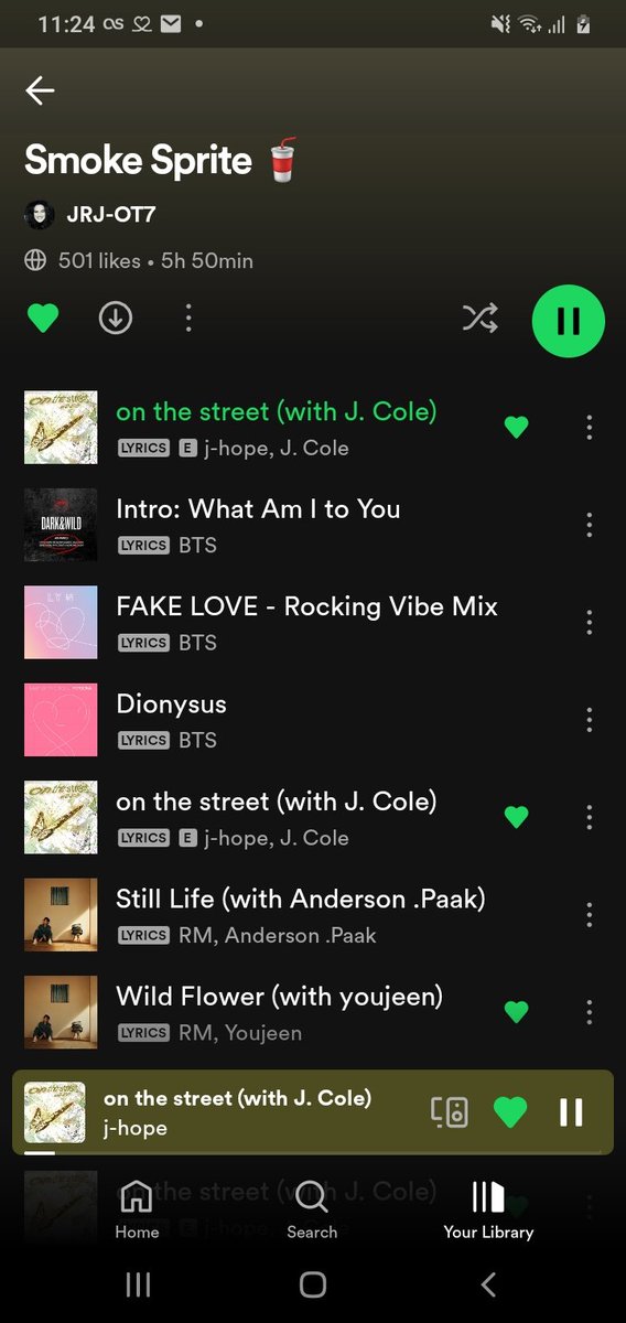 azie13842425's tweet photo. One phone for YouTube another one for spotify
#TeamBST #ManhiManhiManhi
ARMY IS BACK ON YOUTUBE
ARMY YOUTUBE PARTY
#ArmyIsBackOnYoutube https://t.co/LeKlKKtoyz