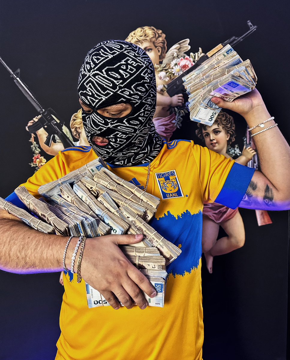 Luckymasked's tweet photo. Tengo premios pendientes aquí por twitter. 

Vamos a aplicar la que ya se saben, comenta por qué necesitas el dinero. Quien vea que más lo necesita se lo va a llevar.

Si vas a participar deja tu RT, es la única regla. https://t.co/hdFjAxbKeG