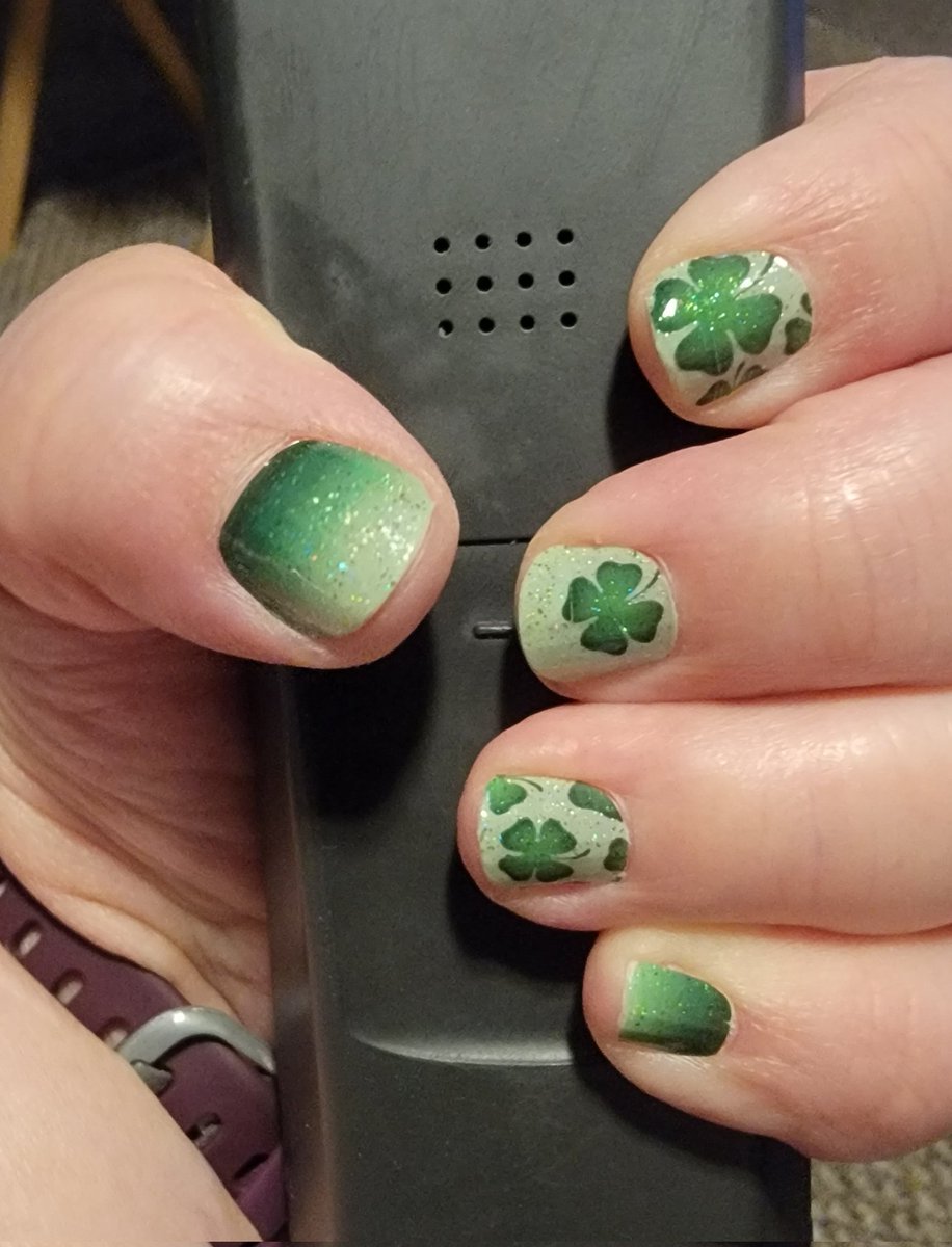 modriver88fan's tweet image. These super cute nail wraps are called My Lucky Charm &amp;amp; they're by @colorstreet #NailWraps #ColorStreet