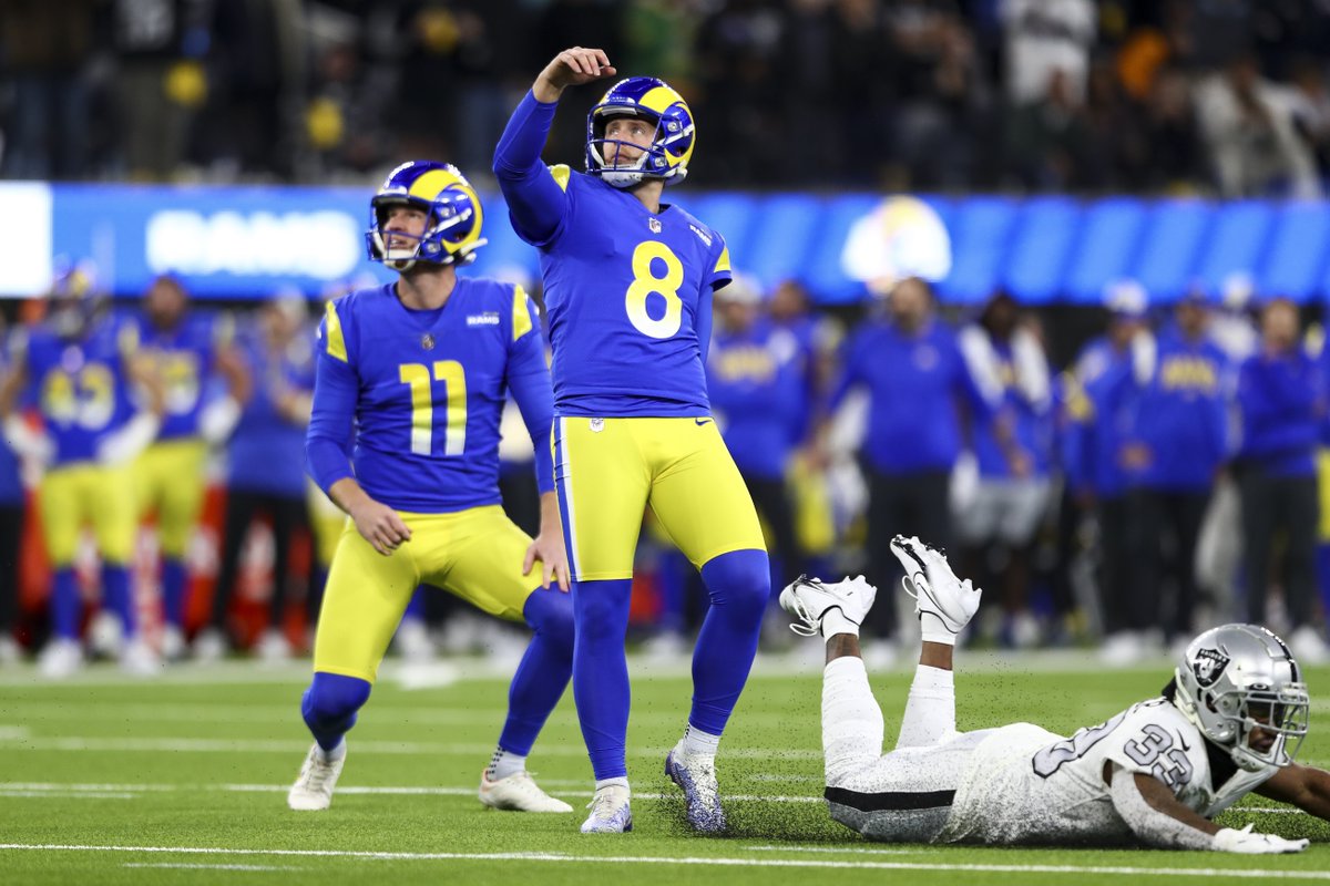 brgridiron's tweet photo. Colts are signing Matt Gay to a four-year, $22.5M deal, per @TomPelissero

It's the biggest deal for a kicker in free agency 💰 https://t.co/f60bGRiZ5r