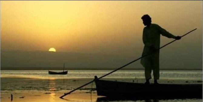 Gummnaam12's tweet image. پنھنجي مفادن لاءِ انساني زندگيءَ سان گڏوگڏ ھاڻي توهان قدرت جي طرفان خلقيل فطرت کي به نقصان ڏنو آهي
پر ياد رکو فطرت کي پنھنجي نقصان جو بدلو وٺڻ ايندو آهي
.
#SaveIndusDelta