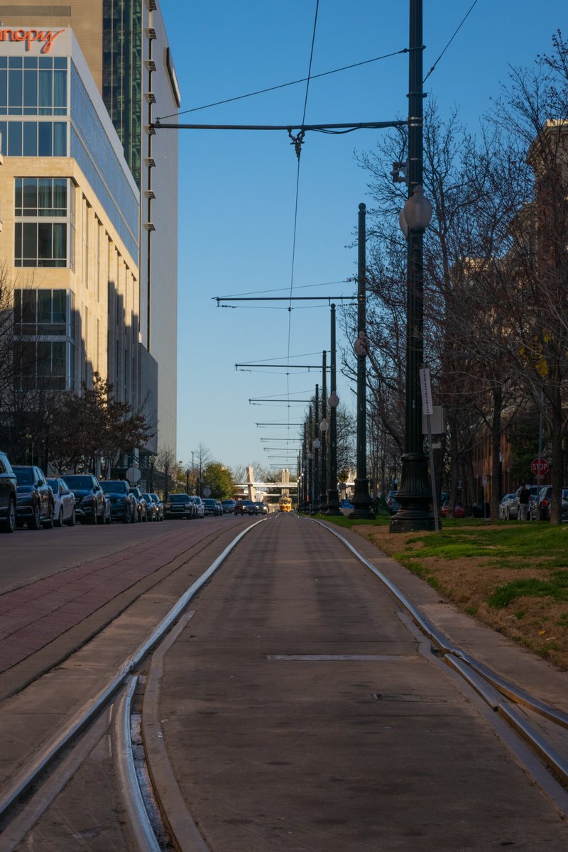 StarForce97's tweet photo. Preparing for arrival. ๐
One of my favourite shots I took in Dallas over my spring break last year (coming up on a full year too!).
@MLineTrolley
@UptownDallasInc
@StreetsblogUSA
#Photography #MLineTrolley #UptownDallas #TexasPhotography https://t.co/3gKQQDXWj3