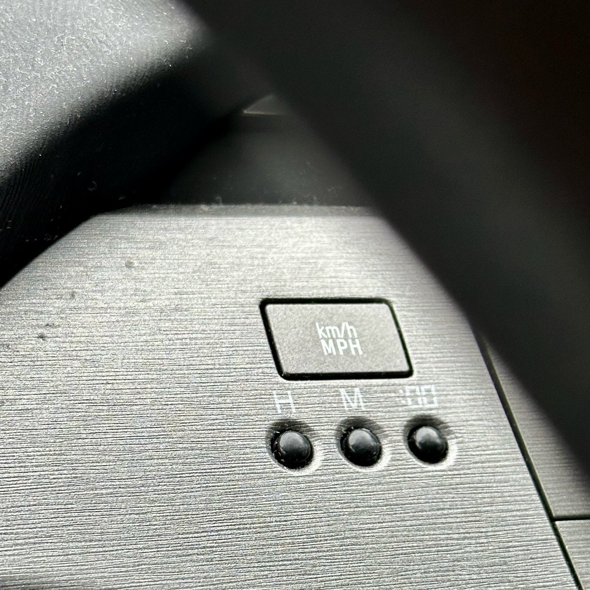 jafish's tweet photo. Day 13 of the https://t.co/iVUA0k62Ch March Photoblogging challenge, I’m puzzed by the design decision that created a connection between these two physical interfaces. https://t.co/j4GPX7EQ4a https://t.co/zmQXVKsBcv