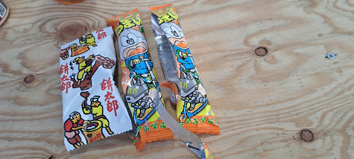 初フラッグGET～
お菓子もらえました。
うまい棒うまい。
くしゃみ出始めました。泣
#サバゲー 
#つくばサバゲーランド