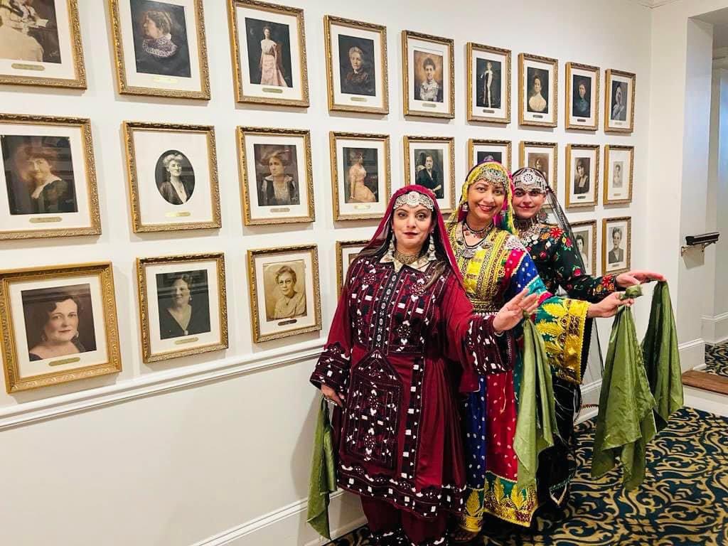 PakAmFriendsATL's tweet photo. Great representation from Pakistani American Friends of Atlanta &amp; Sanam Studios, today at the @atlwomansclub event.
PAFA spoke about our work and the impact we make in Metro Atlanta. 
@usembislamabad @PakinUSA @Pakinhouston @Rahmanforga https://t.co/UpkOWKzp5C