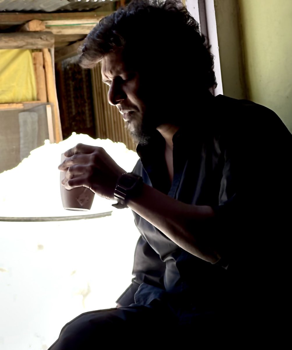 The man who introduced high contrast dark gritty cinematography to the mainstream Indian cinema! Every cinematographers dream to work with him now. I got the the Privilege at #leo Brother your instincts are turning out to be million-dollar vison keep rolling and rocking #HBDloki