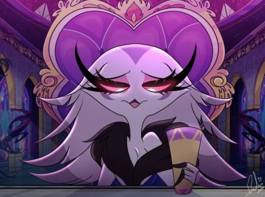 OfStellaisms's tweet photo. All alone , once again . . .

   She needs someone to raise her spirits ! https://t.co/01zgKhGXPW
