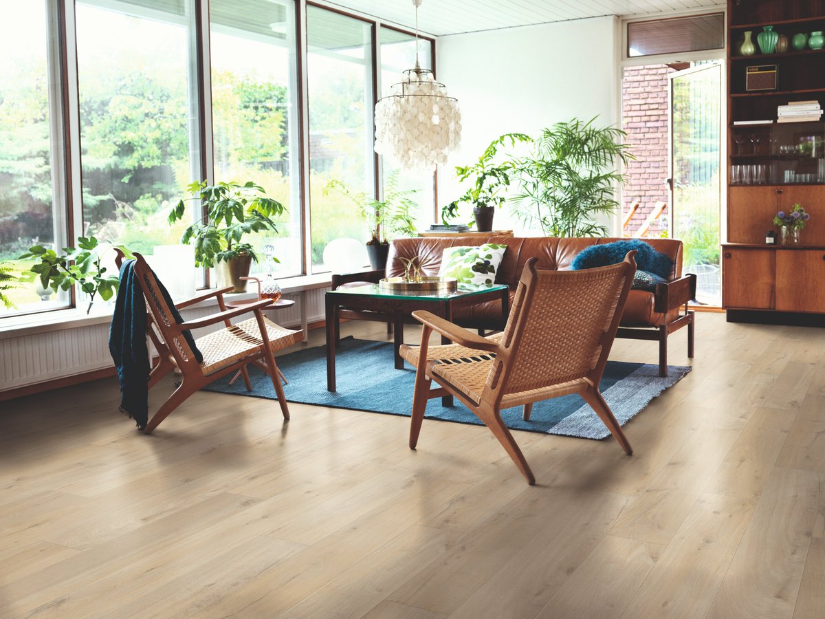 SpainPergo's tweet image. ¿Quieres un suelo laminado que deslumbre y que sea de calidad superior para tu próximo proyecto? En #Pergo tenemos lo que necesitas. Contáctanos y selecciona el suelo perfecto para tus necesidades. pro.pergo.es/es-es/pongase-…
#Suelos #interiorismo #arquitectura #Reformasintegrales