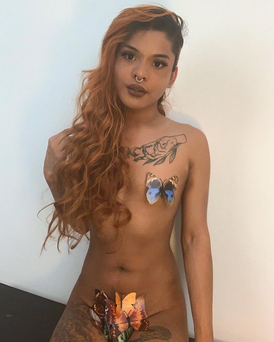 RT if you love trans women https://t.co/EJ63vHQbxp<a href="/tag/findom"class="tags"><span>#findom</span></a><a href="/tag/transgirl"class="tags"><span>#transgirl</span></a><a href="/tag/transandproud"class="tags"><span>#transandproud</span></a>