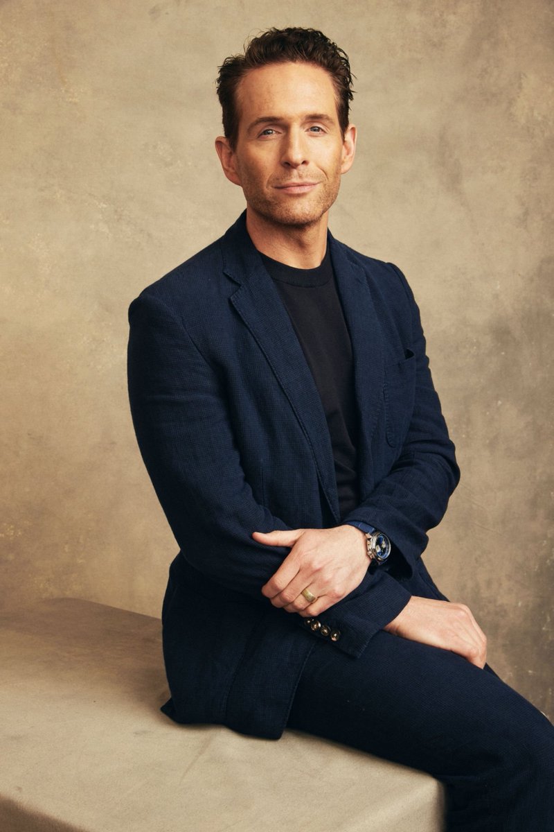 GhowertonFan's tweet photo. Photos: Glenn Howerton for the SXSW 2023 Portrait Studio https://t.co/2IaCeVwmR9 @GlennHowerton #SXSW23 https://t.co/owJ1bOsjwN