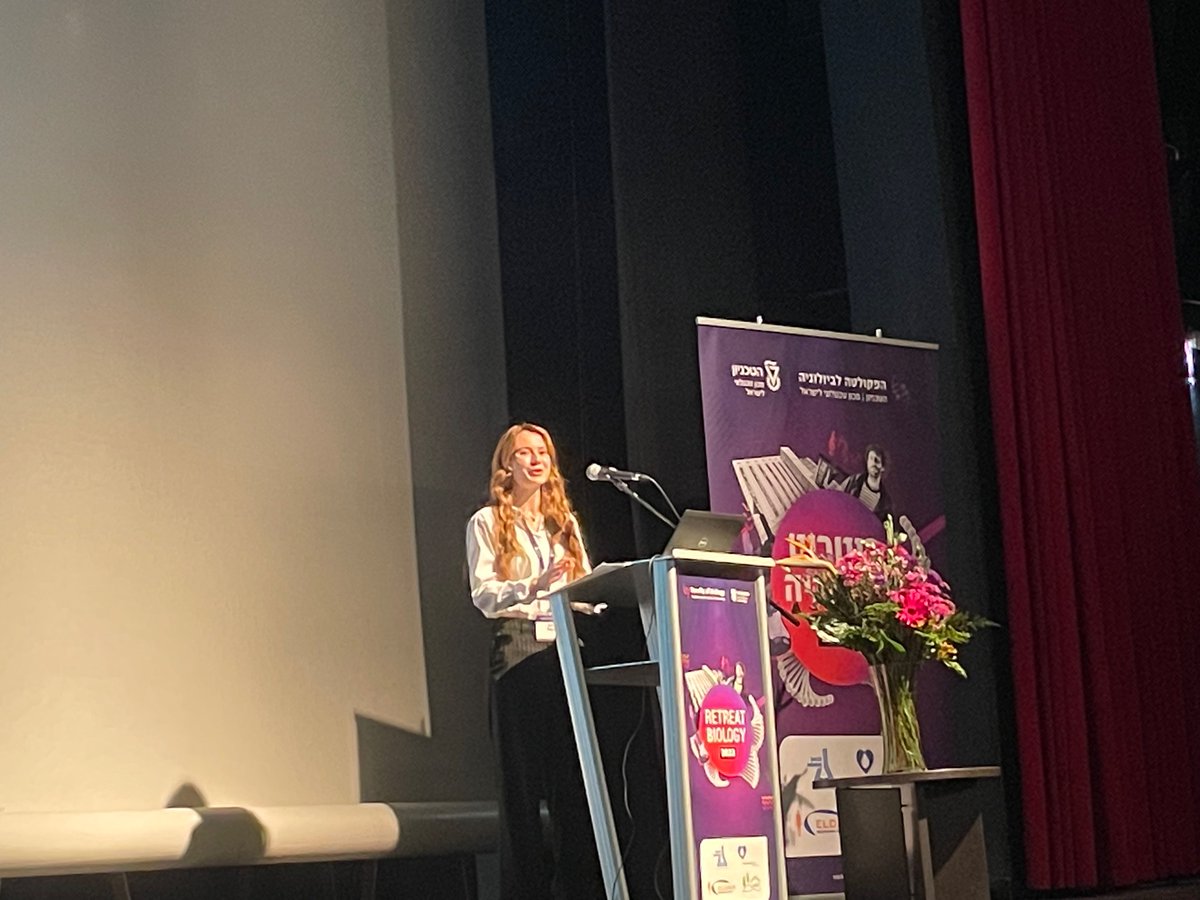 AArgoetti's tweet photo. The very talented @GaliaPolyak represents @YaelmgLAB at the faculty retreat, talking about lncRNAs-mediated regulation of human embryonic development

Great talk Galia! 🤩

@BiologyTechnion
@TechnionLive https://t.co/eKhzChzot9