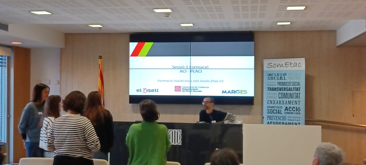 Vctorlv40869698's tweet photo. Primera dinàmica de coneixença mutua https://t.co/YtGXjFEDCZ