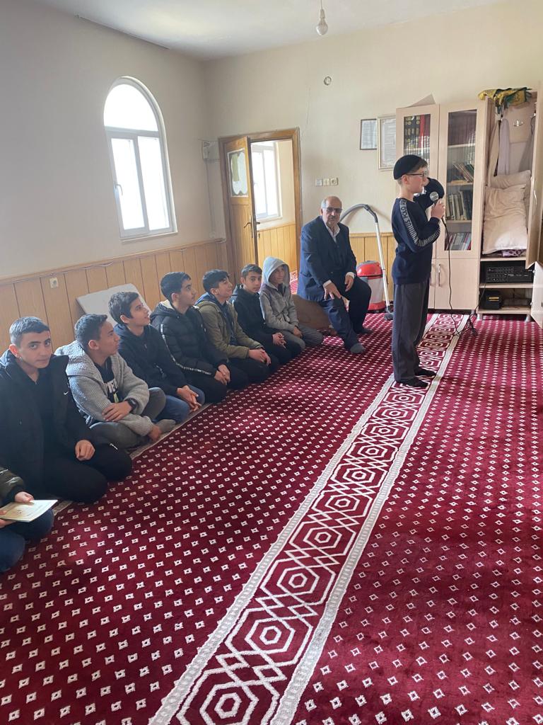 İmam Hatiplik, Müezzinlik, Vaizlik ve Kur'an Kursu Öğreticiliği uygulamaları gerçekleştirildi.