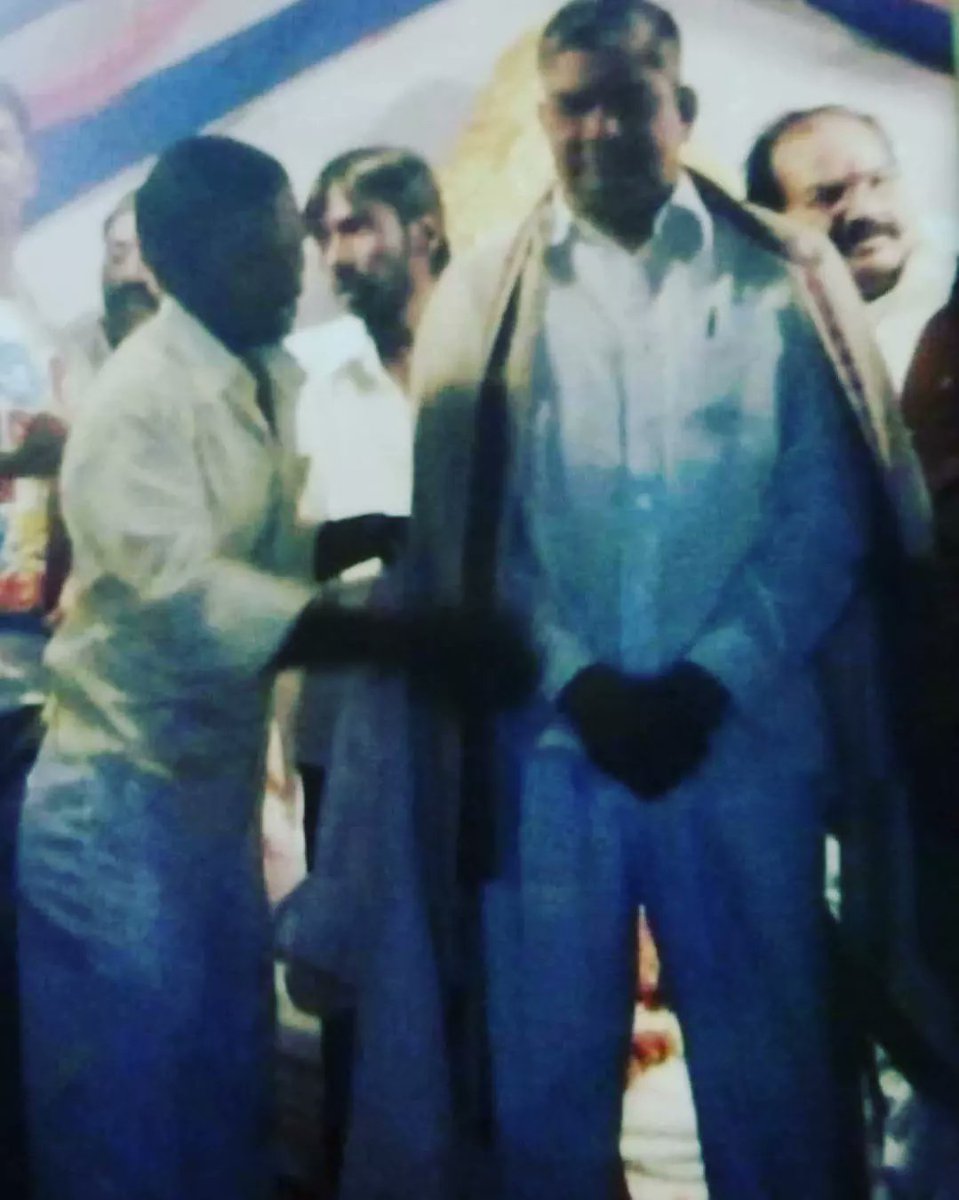 LBorabanda's tweet photo. ఖైరతాబాద్ నియోజకవర్గ మాజీ శాసనసభ్యులు   మాజీమంత్రి, మాజీ CBI డైరెక్టర్ విజయ రామారావు గారి.గన నివాళులలు. 🙏💐💐💐. https://t.co/H6WfOJygzG