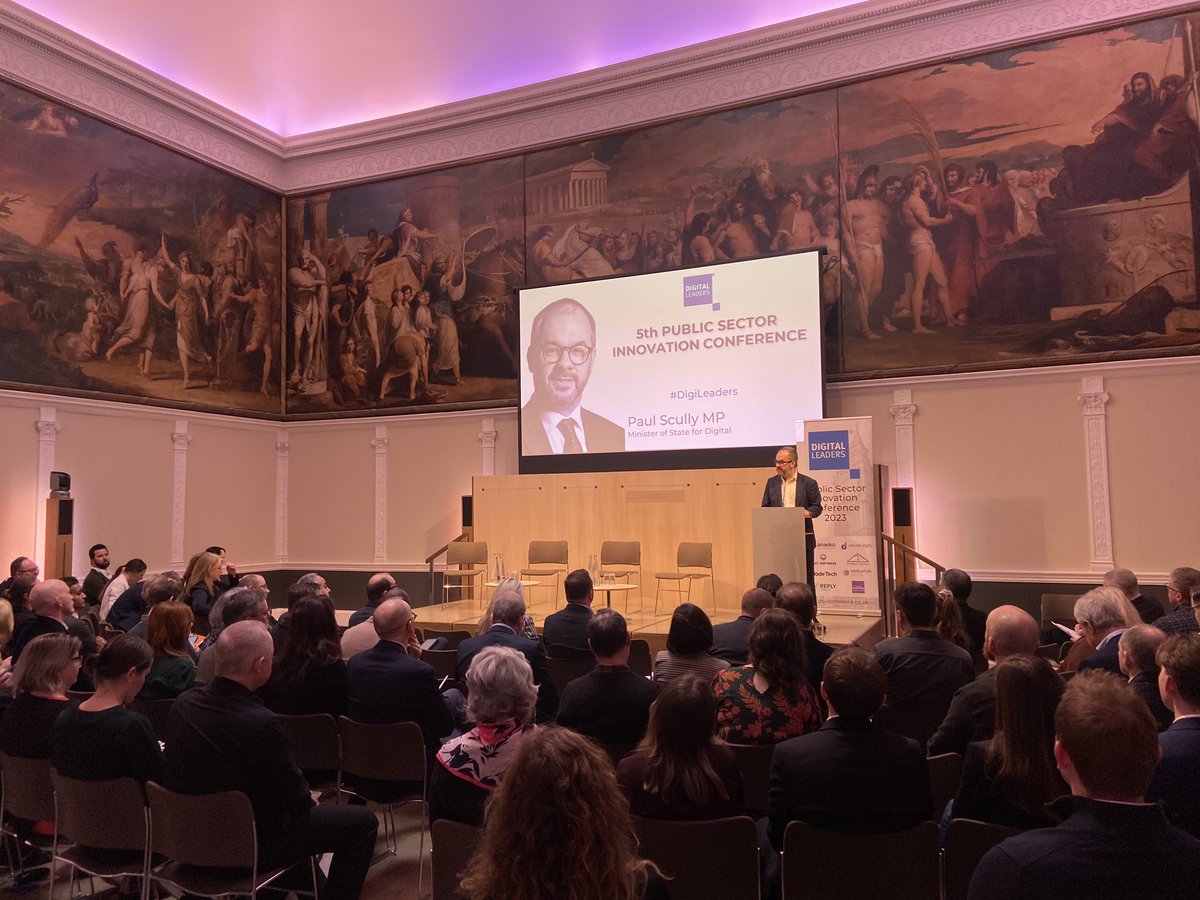 DigiLeaders's tweet photo. We’re hearing from the Minister of State for Digital, @paulscullymp, who’s telling us more about innovation in the Public Sector #DigiLeaders https://t.co/xD06h8y96m