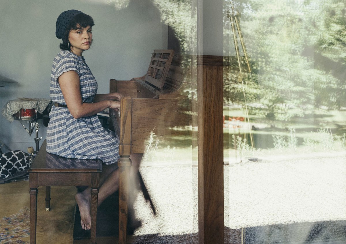 FruitsO4's tweet photo. Norah Jones #音楽足裏 https://t.co/2JwzXJnWS8