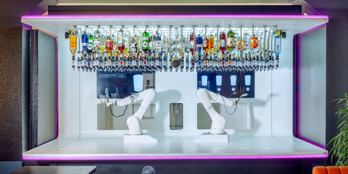 Check out @makrshakr Robotic Bartender Toni at their Amsterdam venue, Robo-Bar.🍹

Toni is a cutting edge robotic technology that prepares, shakes, stirs and serves alcoholic and non-alcoholic drinks.

Learn more about Toni here: lnkd.in/ehPAvmCV