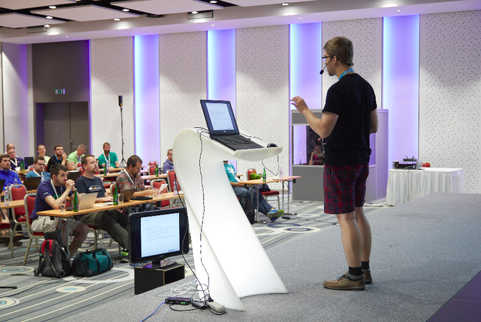 CSNOG_EU's tweet image. Letošní setkání správců sítí z Česka a Slovenska #CSNOG2023 se uskuteční ve Zlíně. Organizátoři dnes spustili registraci. indico.csnog.eu/event/13/ #registrace #CfA #CfP @CESNET_cz @CZ_NIC @NIX_CZ @NIX_SK #CSNOG #NOG