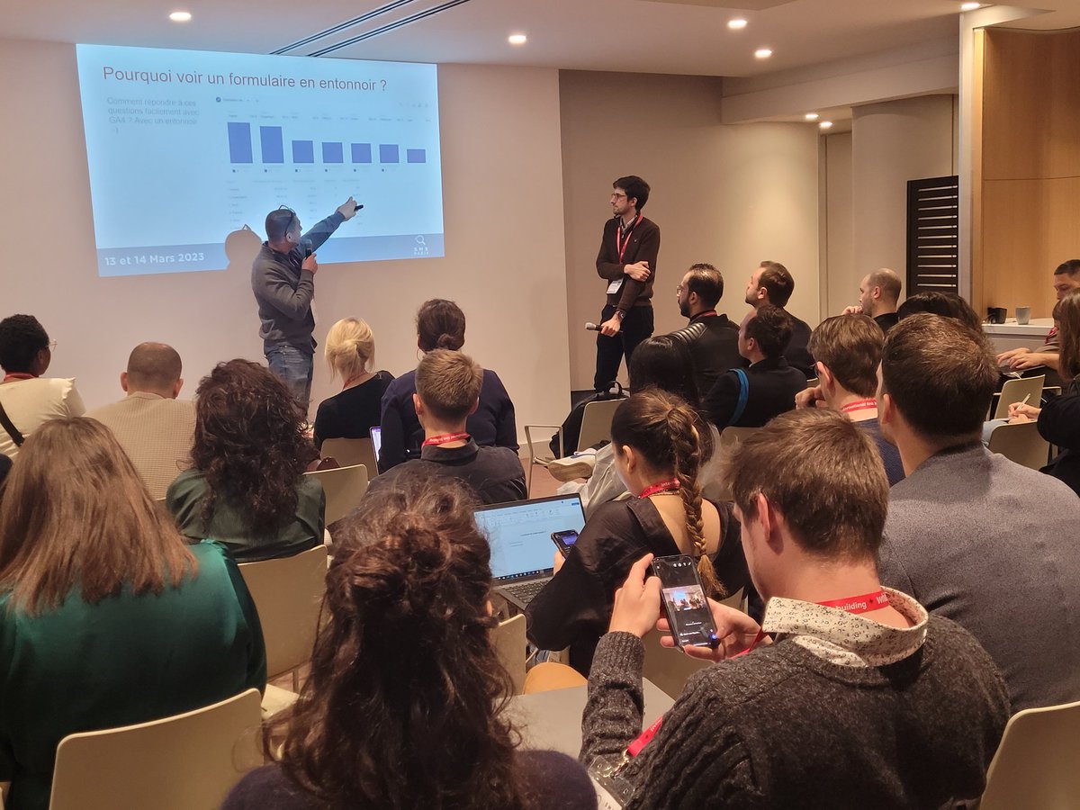 Est ce qu'un #Formulaire avec beaucoup de champs converti moins bien qu'un avec peu de champs ?

En #LeadGen ?

C'est ce que <a href="/bruno_guyot/">Bruno Guyot</a> et Romain Trublard nous invitent à tracker via #GTM et #GA4.

En direct depuis le #SMX_Paris