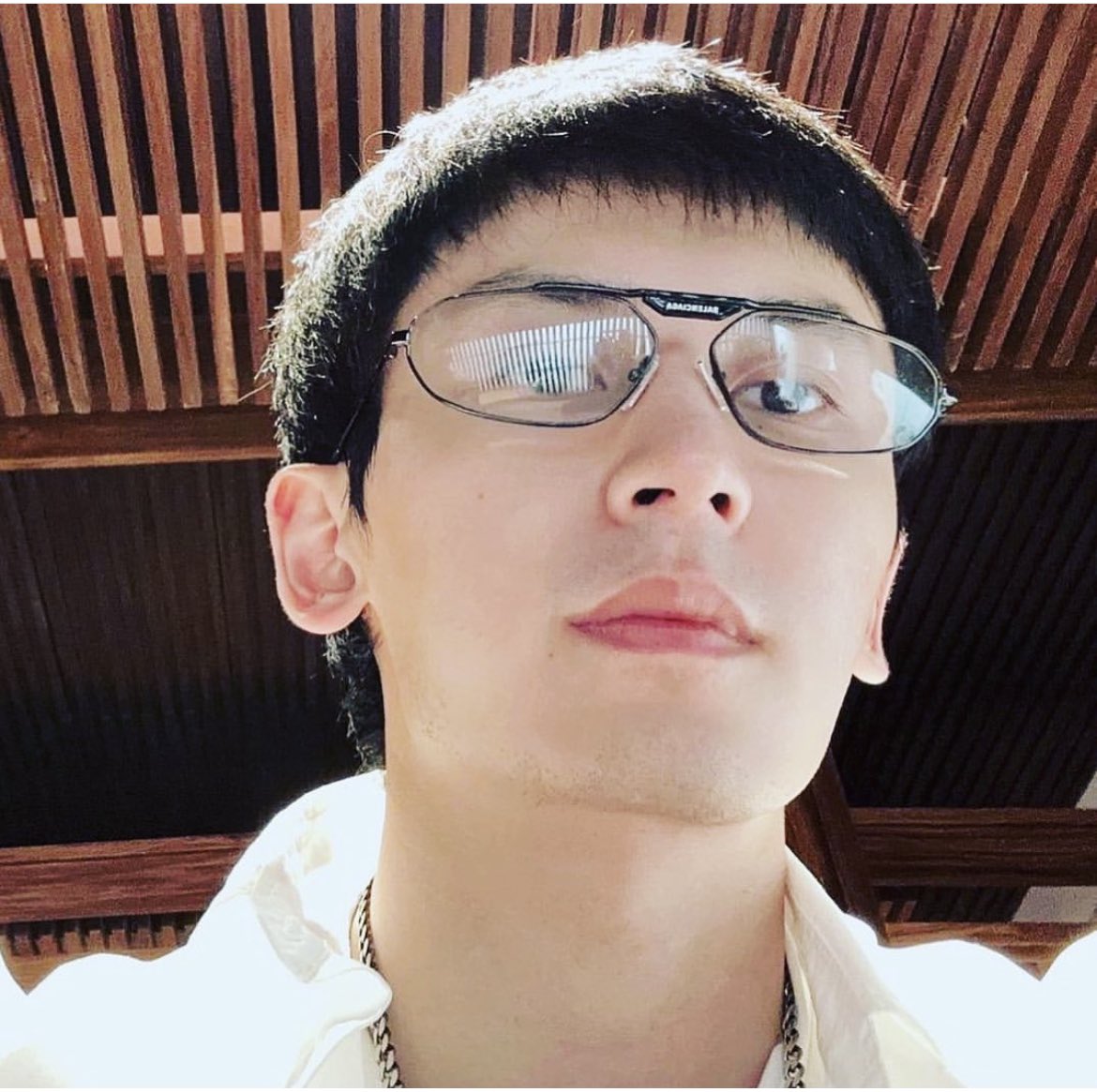 HopeSuper3's tweet photo. Happy White Day 白色情人节, Zhehan ❤️🥰 I hope you are happy everyday and I will always support you 🙌❤️

#zhangzhehan https://t.co/tOSbUsNljf