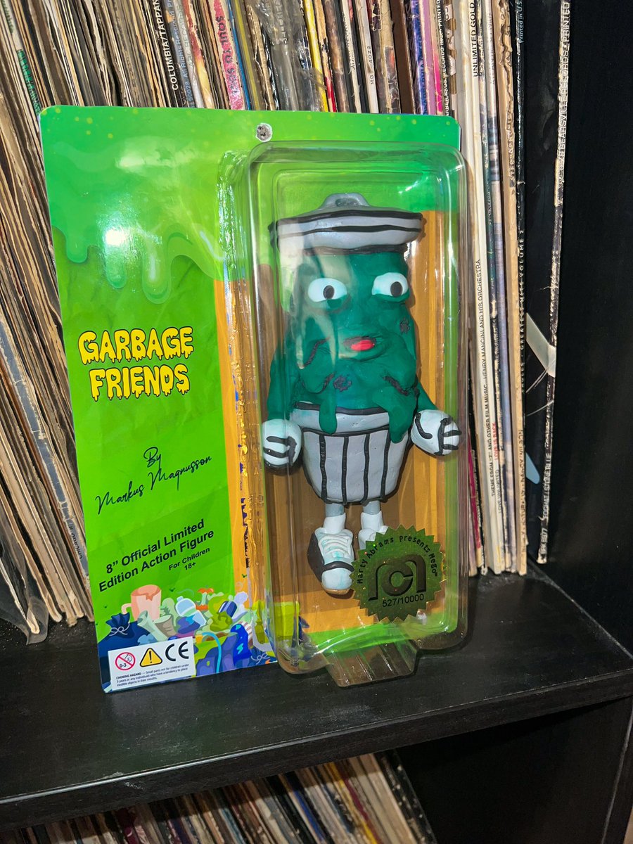 Made this all by hand, cardboard and clay.  🙏🏼🙏🏼