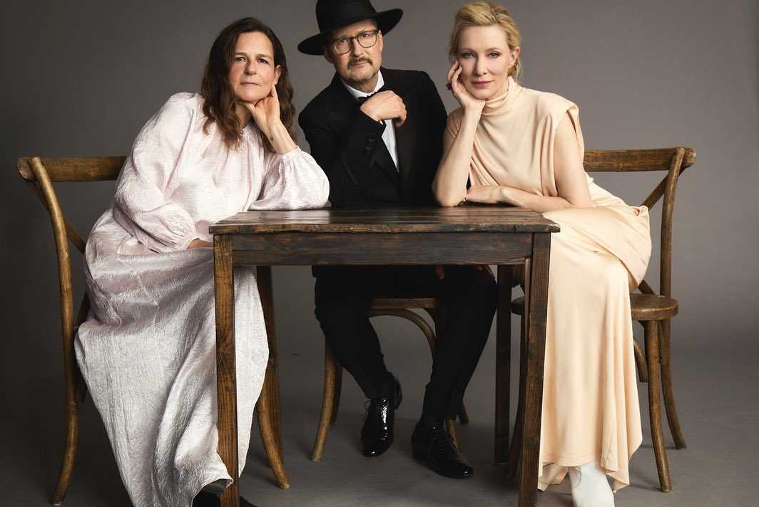 #ToddField, his wife #SerenaRathbun and #CateBlanchett for Writers Guild Awards 2023.

Photos by Taili Song Roth.