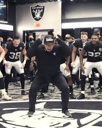 BlazedOpinion's tweet photo. #Raiders #RaiderNation
McDaniels is a joke, a hack and a failure. Gruden was everything McDaniels isn't. Anyone supporting this hack should be ashamed. This is how a true coach runs a team, 
n truly respects their history,  players and fans. F the NFL for screwing him over.🖕 https://t.co/eV3mfbuLLr