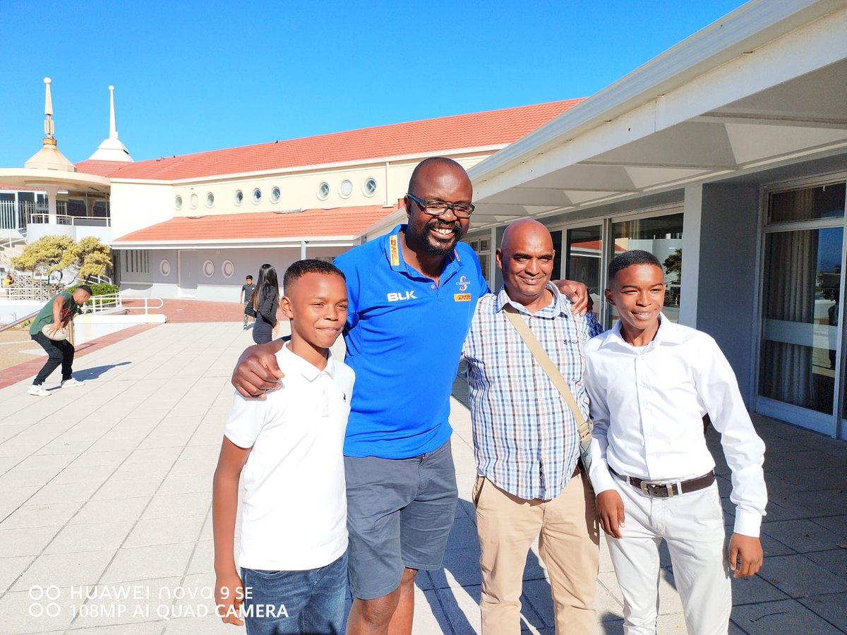 SSDP06668398's tweet image. Some photos of our High Tea on Sunday.
We would like to give a huge thanks to
Rito Hlungwani , Reginald Nutt , intertainment , MC and Wesley and Afnaan for making this event successful for our U13 boys.

Thank you to all our supporters and parents.

#changinglives 
#ssdp
#rugby