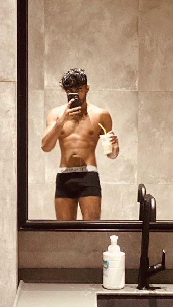 kesmaiass's tweet photo. Wake Up &amp; Work Out  🏋🏾‍♂️💪🏾 https://t.co/4K8yrLkPDn