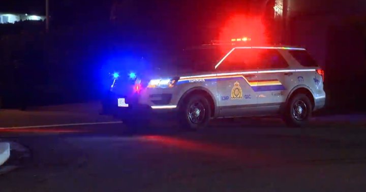 jarmstrongbc's tweet photo. NEW: 1 dead in #SurreyBC shooting tonight. Details on @GlobalBC News at 11: https://t.co/0eBWLUbtRg https://t.co/NDOsn4ENGg