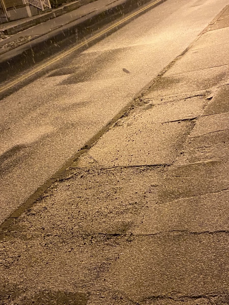 WestEndGuide's tweet image. what the street looks like