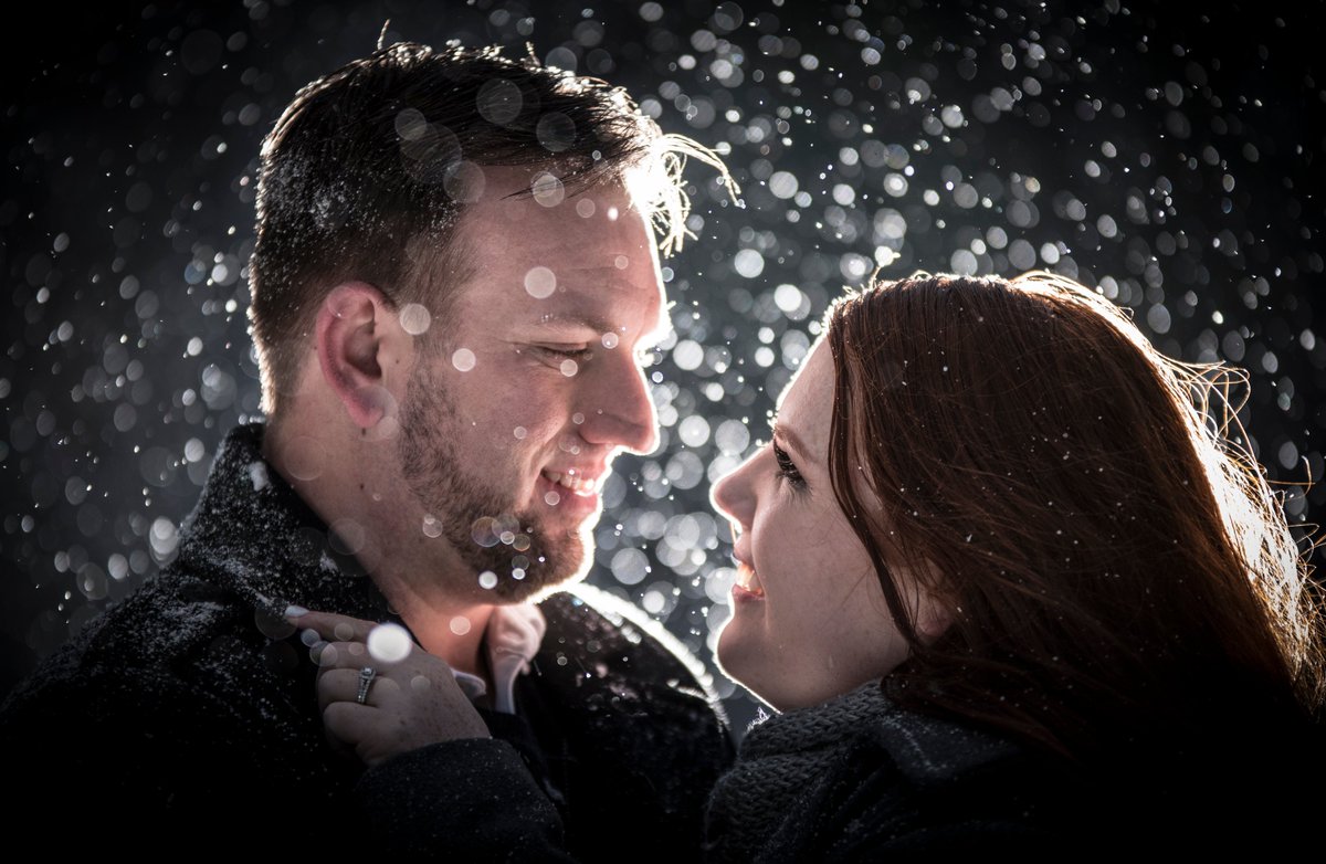 Light and Snow. 

Not #VirtualPhotography #engagementphotos #photooftheday #professionalphotographer