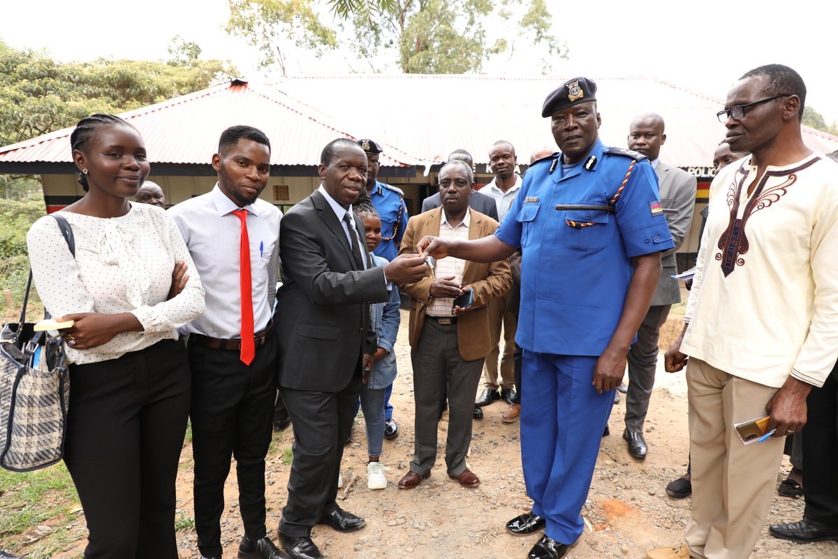 MMUST_Kenya's tweet photo. #publicsafety #securityenhanced #IChooseMMUST #FullGospelChurchesofKenya -Kakamega #NationalPoliceService https://t.co/BnI84wGEqV