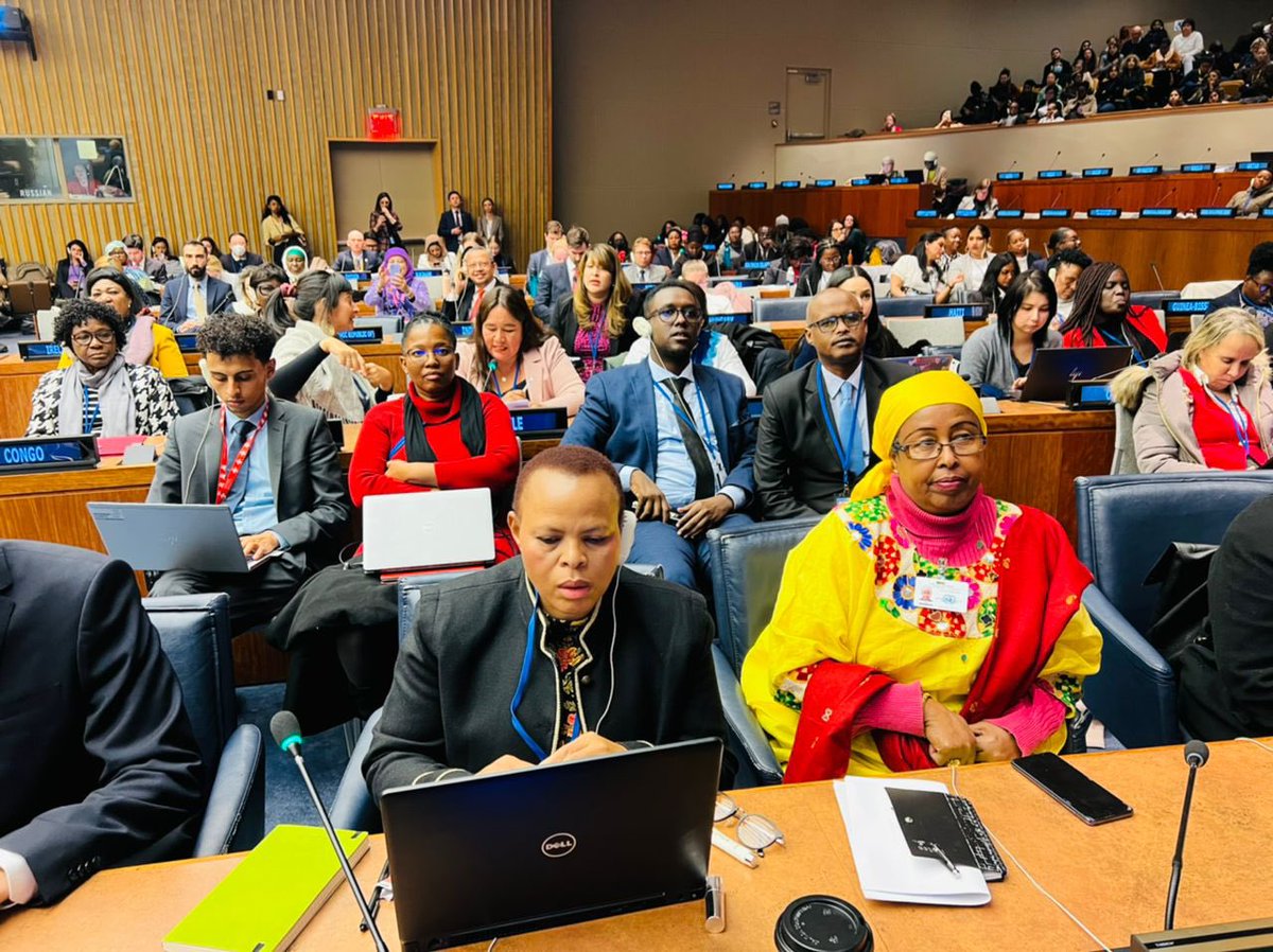 4Daltabyo's tweet photo. Speaking at the @UN's 67th session of the Commission on the Status of Women. The Minister of 
@MwomenHRD
 
@hon_khadija reiterated #Somali Govt's commitment to promoting women's rights &amp; empowering all women and girls through innovations and education in the digital age. #CS67 https://t.co/IGdP9KfLCW