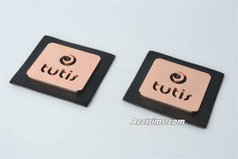 NancyHu31428494's tweet image. Custom leather labels &amp;amp; patches for clothing, hats, bags, handmade items
acctrims.com/leather-labels/
 WhatsApp: +8618143478283;
Email: info@acctrims.com; 

#leatherlabels #leatherpatch #leathertags #PUleather #leather