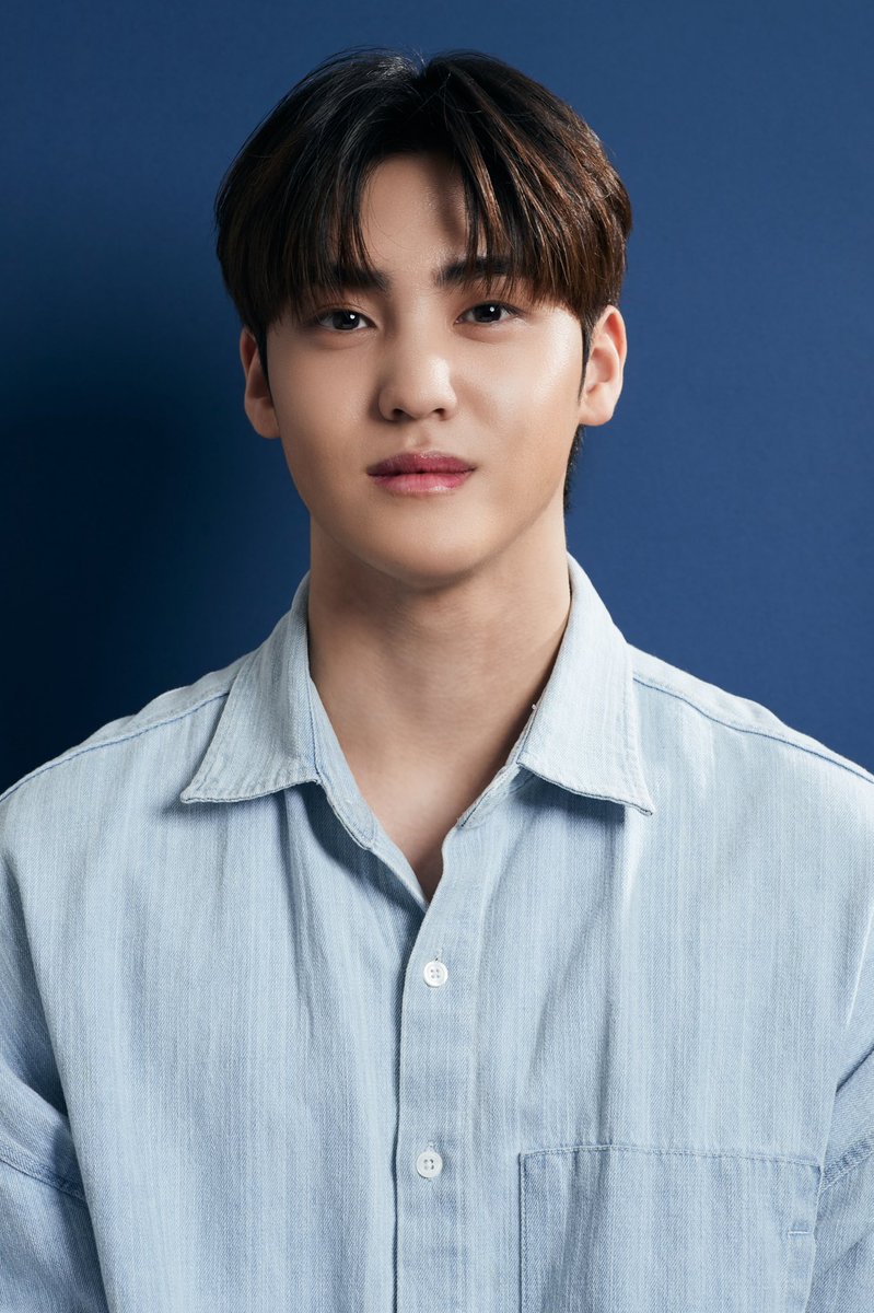 송메이트 여러분, 해피 화이트데이~~🎉
사탕보다 상큼한 선물이 도착했습니다!
송유빈과 함께 달달한 하루 보내세요🤞🏻

-
#송유빈 #SONGYUVIN
#사탕보다_송유빈 
#생각이_많을땐_유빈사탕이지