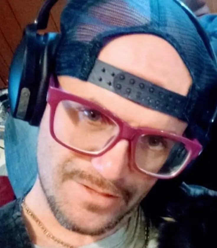 Eh_Canadaian's tweet photo. Red Deer RCMP are seeking public assistance in locating missing 41-year-old Richard Beckley. Richard was last seen in Red Deer on the afternoon of Feb. 23, 2023. There is concerned for his wellbeing. https://t.co/r3jgb0fqXa #Welfare #Missing #Alberta #MissingPerson https://t.co/EPH4tl4hr4