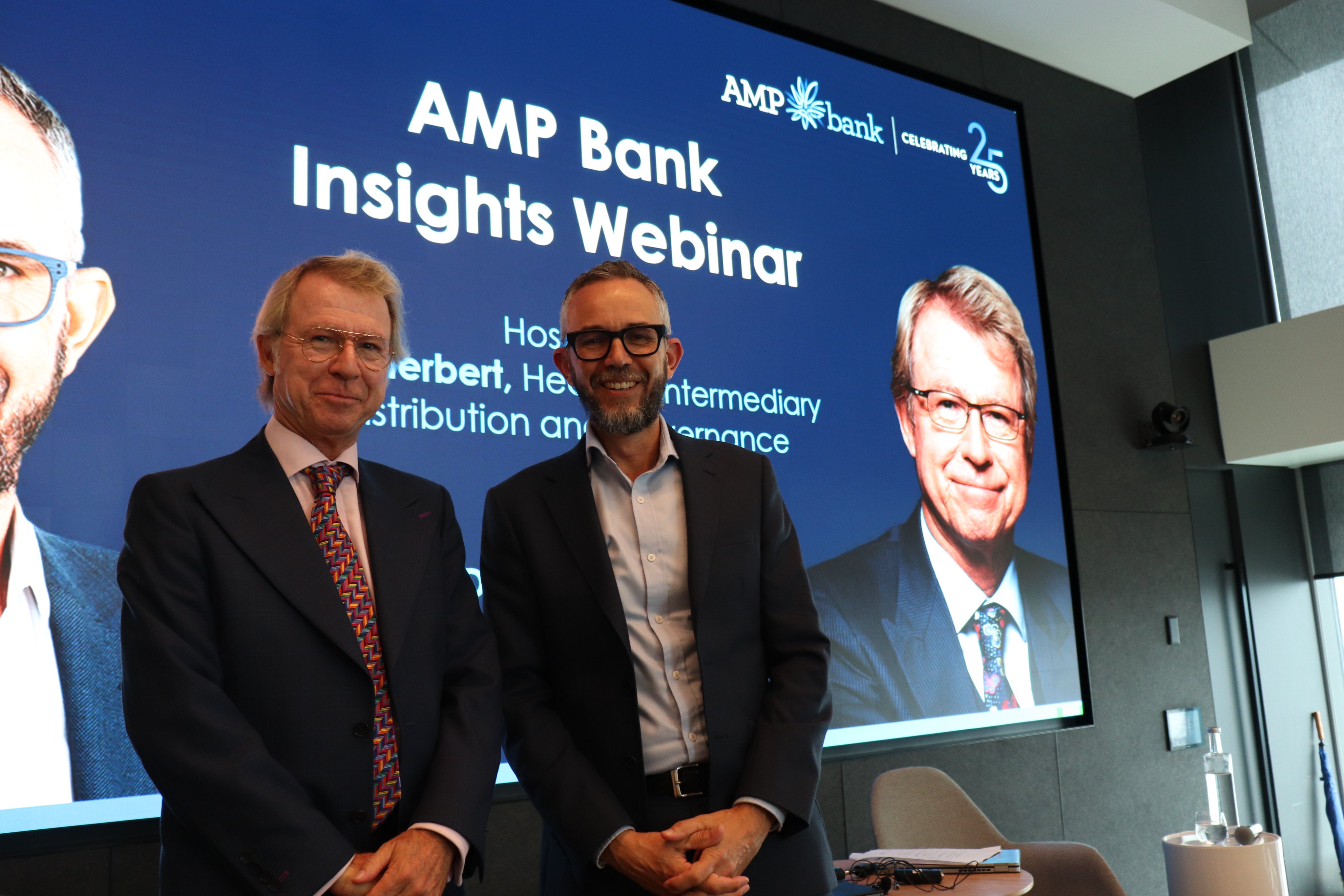 AMP (AMP_AU) / Twitter