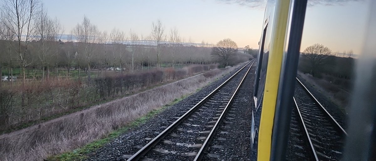LightJocky's tweet photo. @Chris_TheDriver You don't get this kind of scenery on suburban routes 🤣. Also don't have to wait in passing loops. https://t.co/kQetSUSH0q