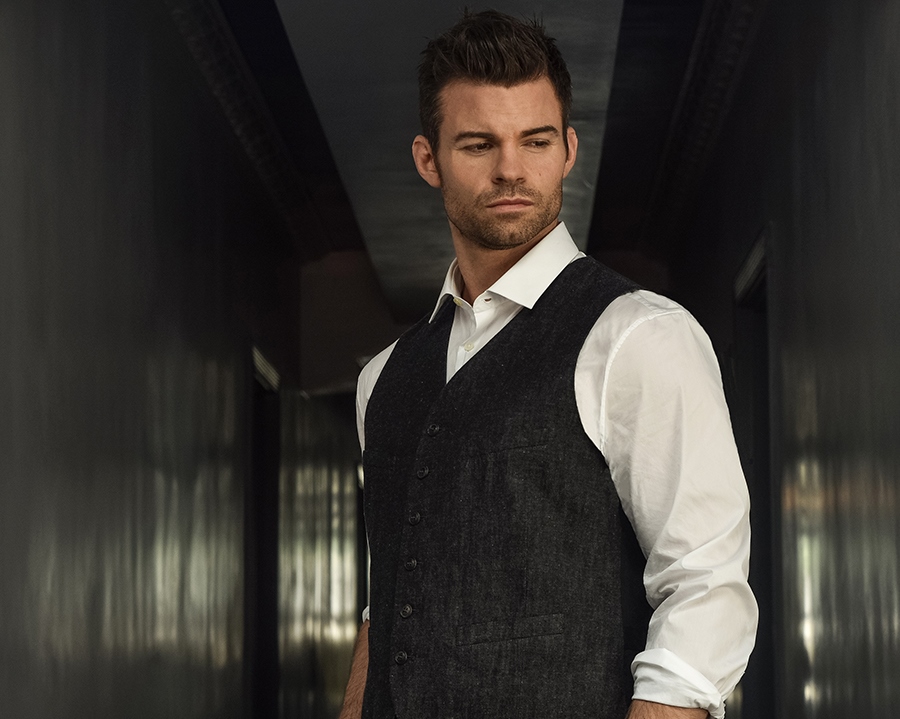 Happy birthday Daniel Gillies!  
