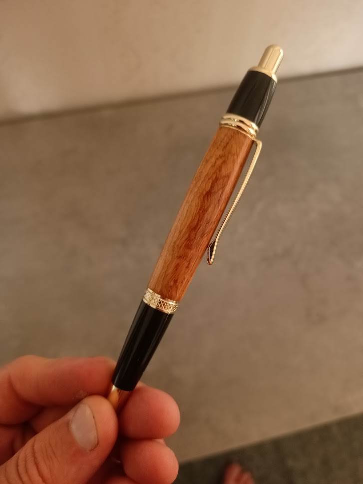 MosquitoCruc's tweet photo. Had my first pen making stream today.
https://t.co/s9SRBwFvKy
#twitch #twitchstreamer #twitchaffiliate #woodcraft #woodturning #woodworking #woodcrafts #woodcrafting #woodwork #woodturner #penmaker #penmaking #penturning #penturner #pen #pens #hobbies #hobby https://t.co/LFfzmEdj7H