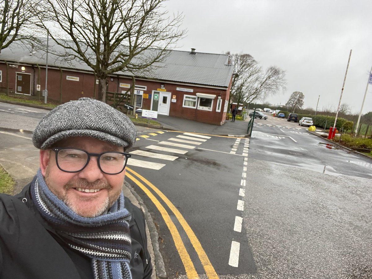 Gethin Jones tweet media