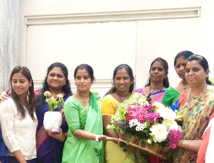 MamtaManga's tweet image. Celebrated hon’ble MLC Smt. @RaoKavitha gari birthday organised by hon’ble MLA Sri. Danam Nagender garu. #TFCC Sri. @RajeevSagarM garu obliged to be the Cheif Guest, also seen are @ManneKavithared garu, Sangeetha garu, V. Srinivas Reddy garu, Santhosh Gupta garu, BRS leaders.