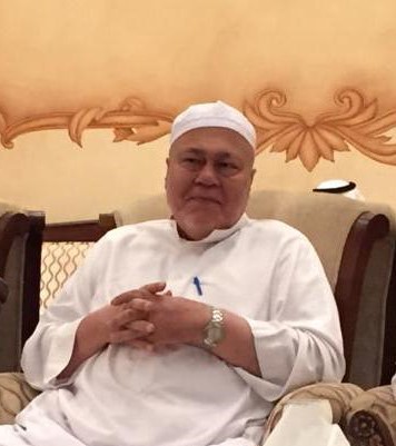 makkawicom's tweet photo. إنا لله وإنا اليه راجعون 
انتقل إلى رحمة الله تعالى المربي الفاضل الاستاذ حسين حلفاوي نسأل الله عز وجل ان يغفر له ويرحمه ويدخله فسيح جناته وان يلهم اهله الصبر والسلوان

#مكة #مكة_المكرمة #مكة_الان https://t.co/epLATlBSD4