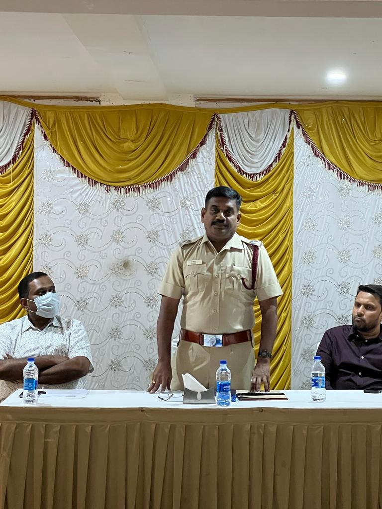 TutyCFSAsstn's tweet photo. March 2023 monthly meeting of Tuticorin CFS Association held on 13th March, 2023 followed by a program by Mr. S. Kumar https://t.co/hp28deMHIL. A.Dip.F.E., The District Fire Officer, Fire &amp; Rescue Services, Tuticorin, regarding summer fire prevention.   2 / 2 https://t.co/ck9eMR8Xl8