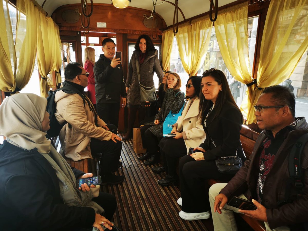 iurc_aa's tweet photo. The cities experts discussed the #mobility and public transport strategies and visit to the Traffic Control Centre, park &amp; ride, electric charging stations. Great opportunity taking a city tour in an authentic retro tram. https://t.co/N9JCPJRRfp